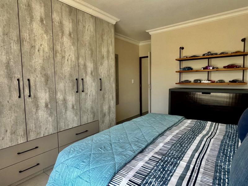 3 Bedroom Property for Sale in Fraaiuitsig Western Cape